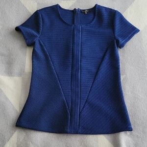 Dynamite blue short-sleeved top